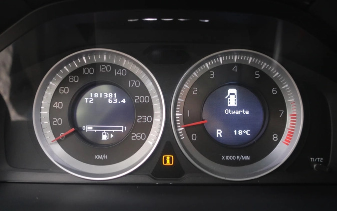 Volvo XC 70 cena 57600 przebieg: 181000, rok produkcji 2011 z Ropczyce małe 596